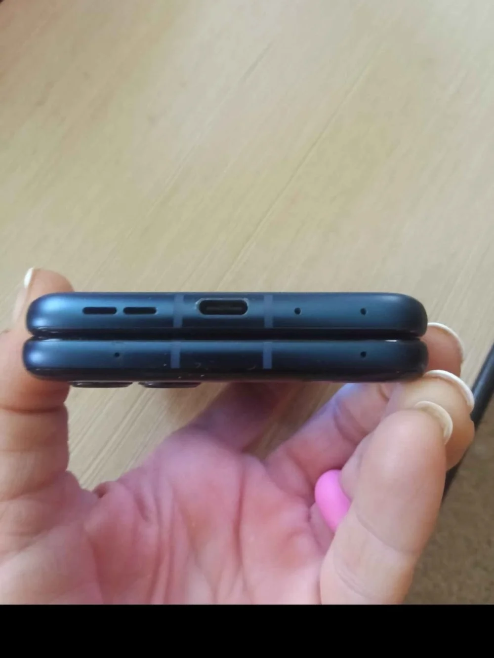 2025 Motorola Razr 60 For Metro PCs Locked